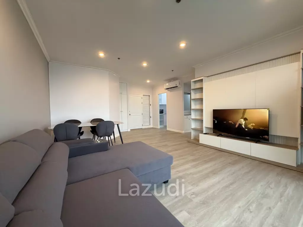 1 bedroom 1 bathroom condo 65 sqm. Baan Chao Praya for rent