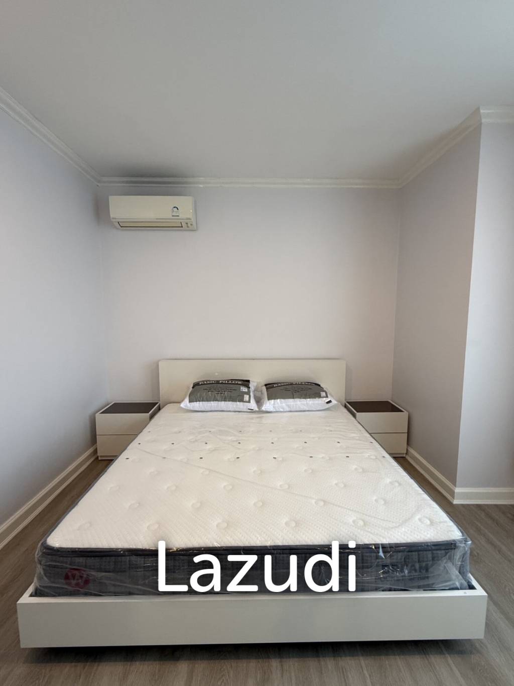 1 bedroom 1 bathroom condo 65 sqm. Baan Chao Praya for rent