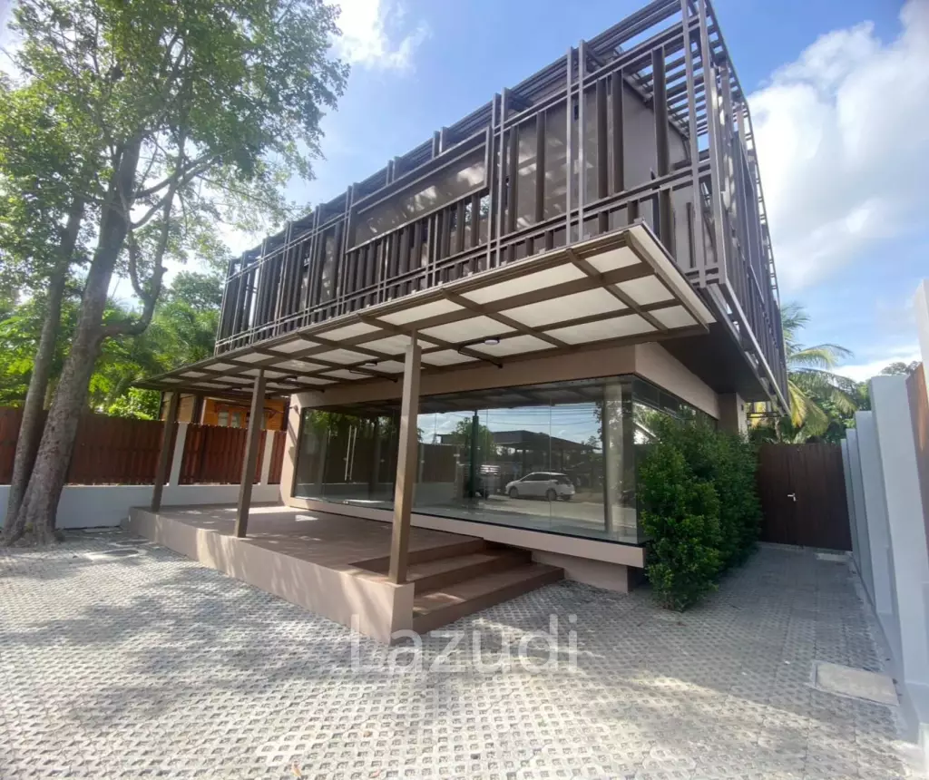 Modern 2-storey home office with pool in Ao Nang Krabi