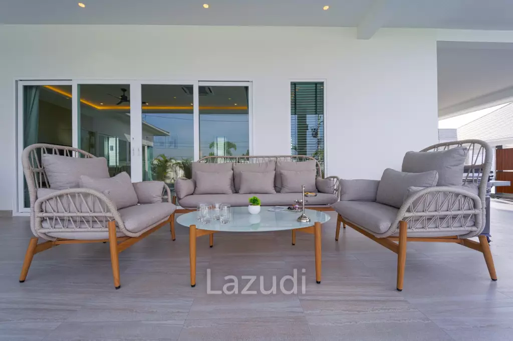 Modern 3 Bedroom Pool Villa in soi112