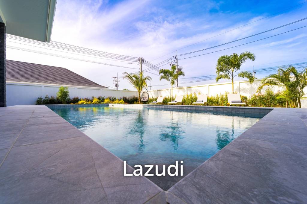 Modern 3 Bedroom Pool Villa in soi112
