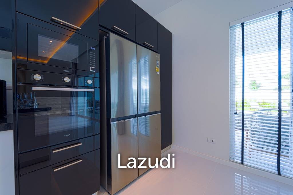 Modern 3 Bedroom Pool Villa in soi112