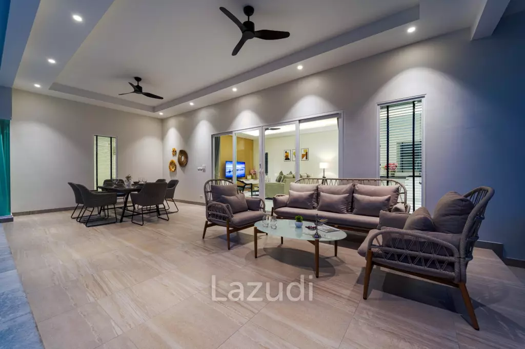 Modern 3 Bedroom Pool Villa in soi112
