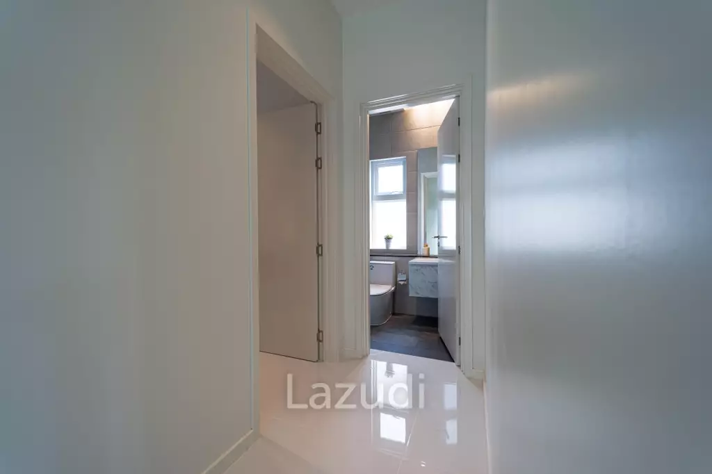 Modern 3 Bedroom Pool Villa in soi112