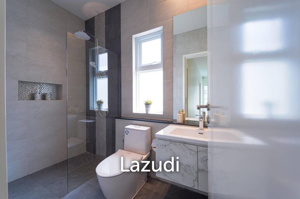Modern 3 Bedroom Pool Villa in soi112