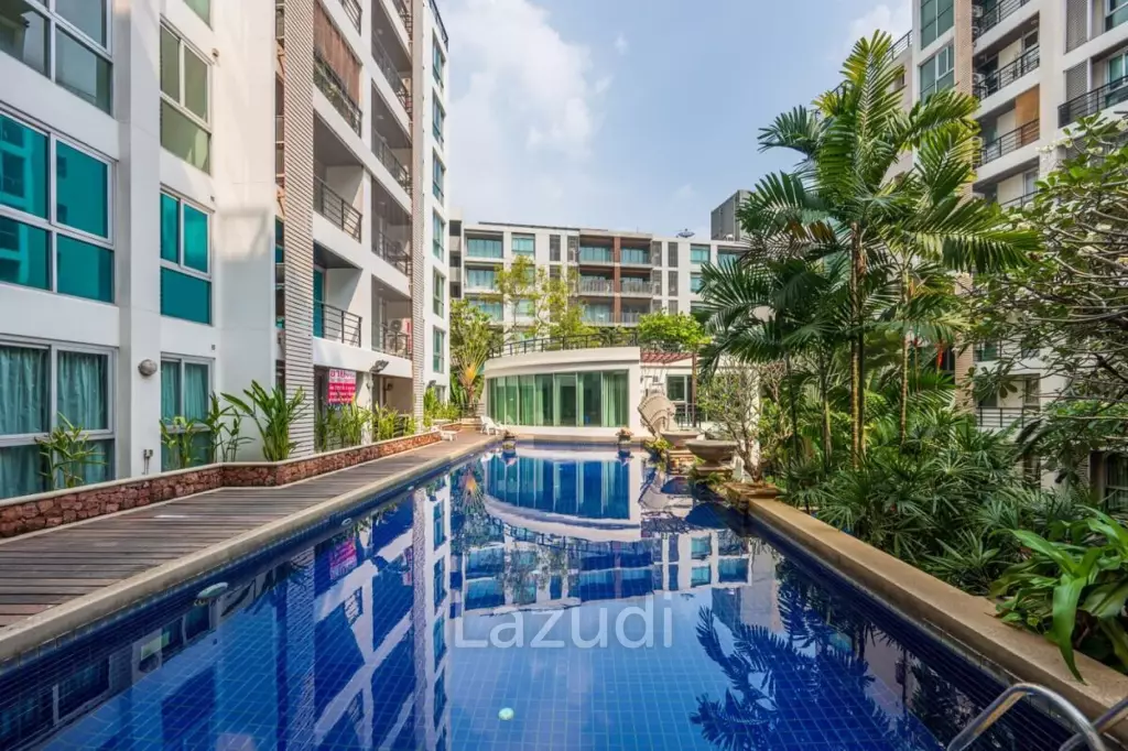 91 sqm 3-Bed Condo on 8th Floor at Resorta Yen-akat Chong Nonsi