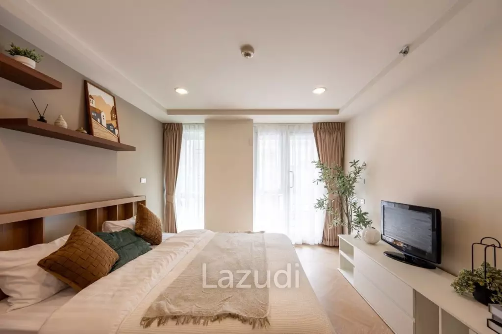 91 sqm 3-Bed Condo on 8th Floor at Resorta Yen-akat Chong Nonsi