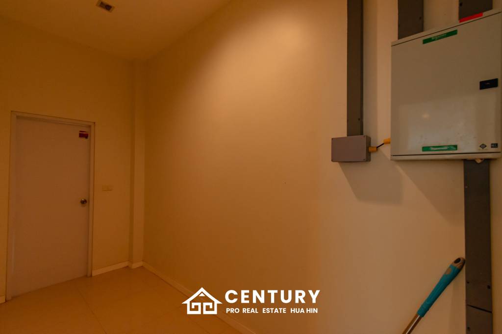 429 sqm modern pool villa with rooftop terrace in Nong Kae Hua Hin