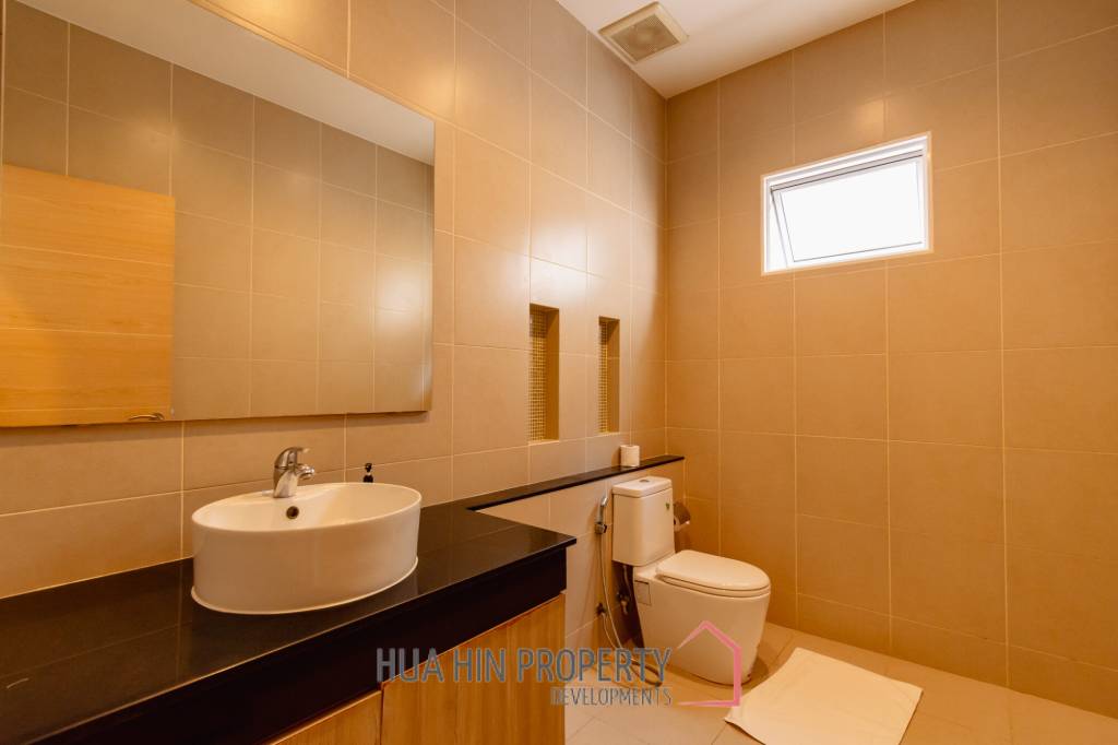 429 sqm modern pool villa with rooftop terrace in Nong Kae Hua Hin