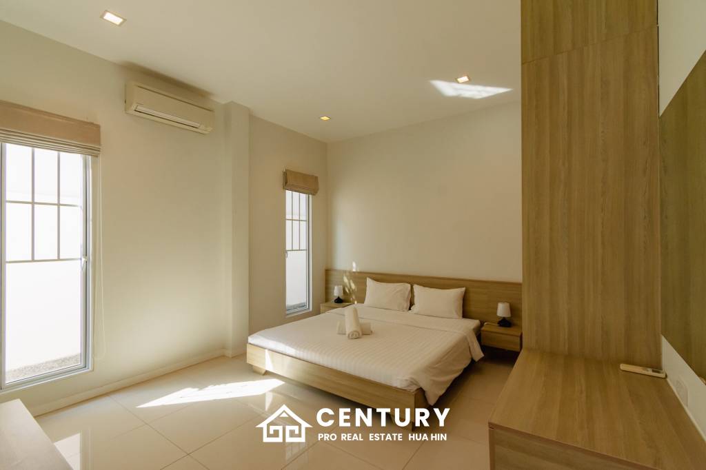 429 sqm modern pool villa with rooftop terrace in Nong Kae Hua Hin