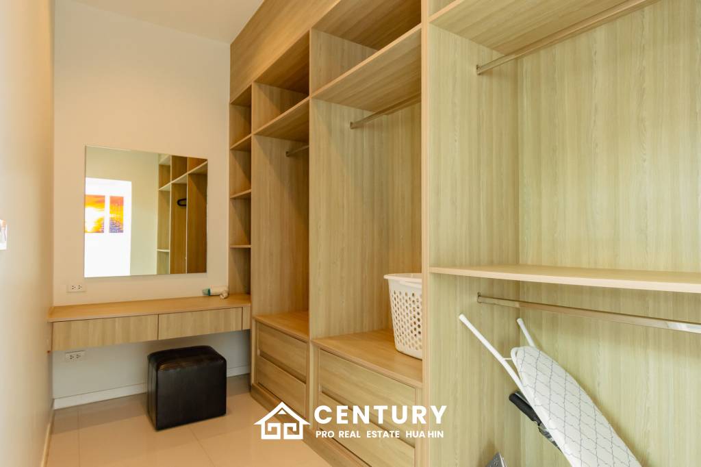 429 sqm modern pool villa with rooftop terrace in Nong Kae Hua Hin