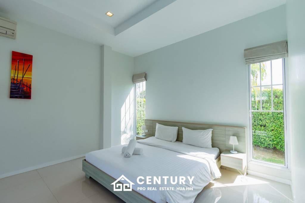 429 sqm modern pool villa with rooftop terrace in Nong Kae Hua Hin