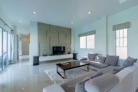 429 sqm modern pool villa with rooftop terrace in Nong Kae Hua Hin