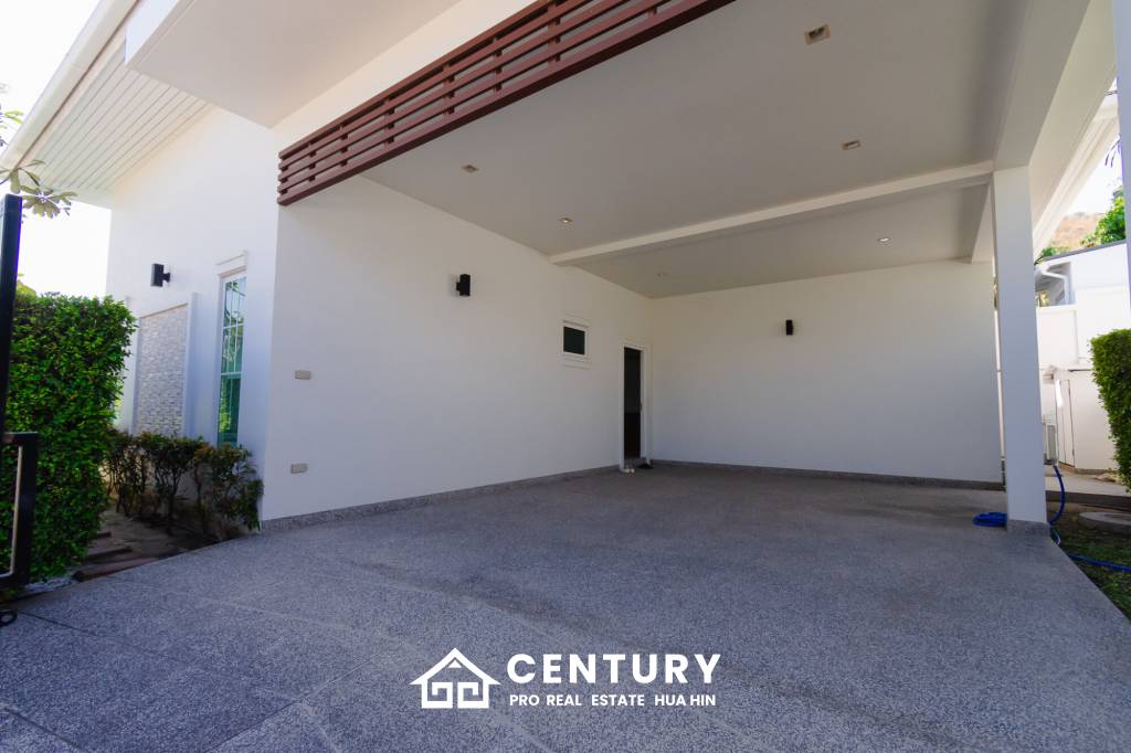 429 sqm modern pool villa with rooftop terrace in Nong Kae Hua Hin