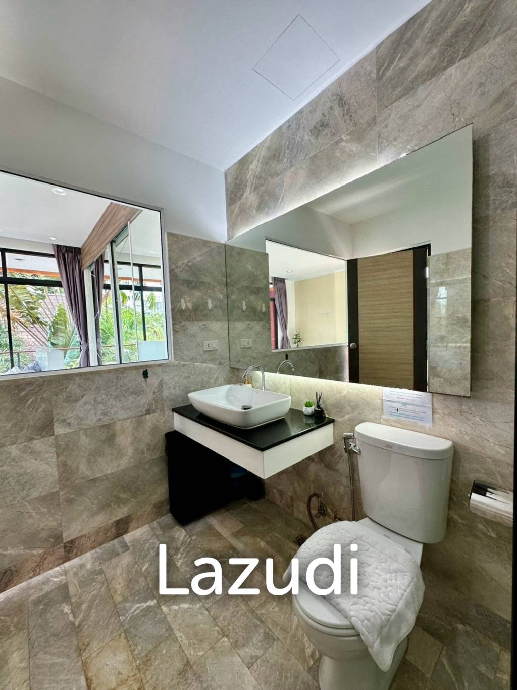 Foreign Freehold 2-Bedroom Condo for Sale near Nai Harn Beach