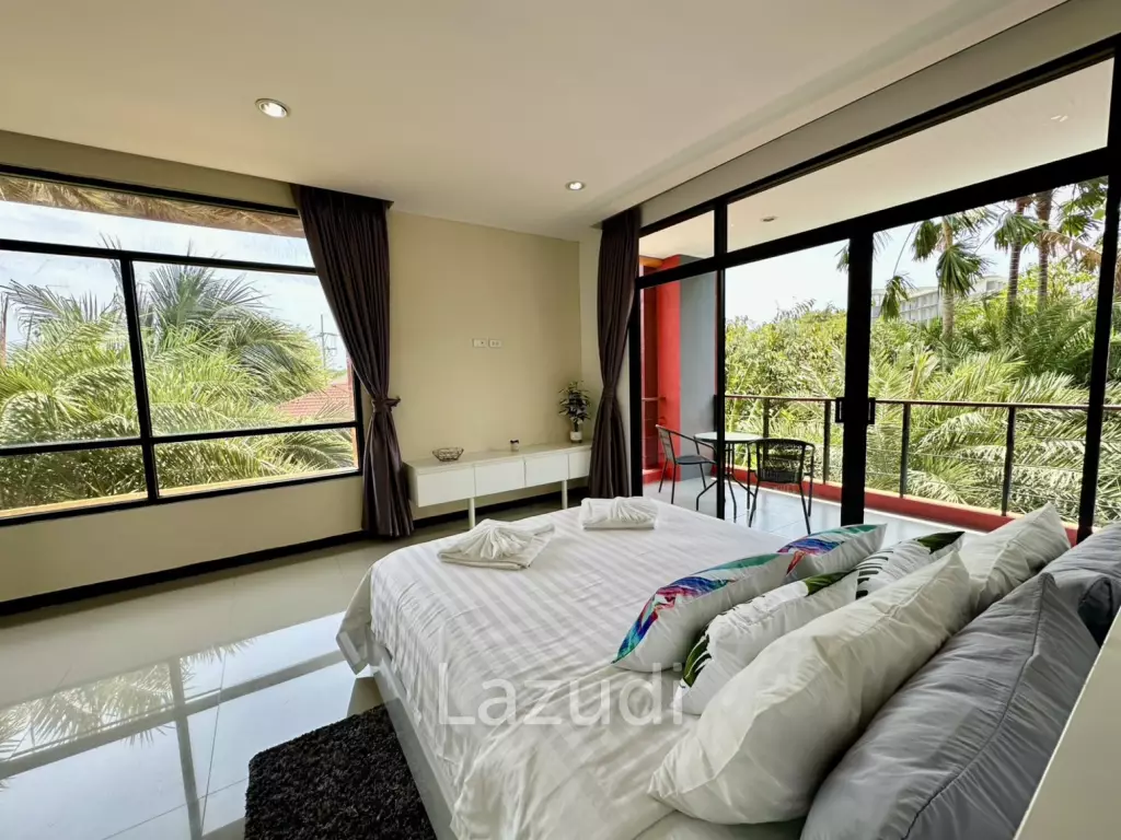 Foreign Freehold 2-Bedroom Condo for Sale near Nai Harn Beach