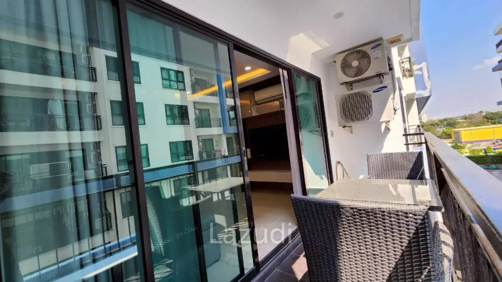 1 Bedroom 1 Bathroom 50 SQ.M. The Blue Residence