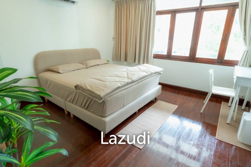 400 sqm Pool House 4 Bedroom in Ekkamai 12