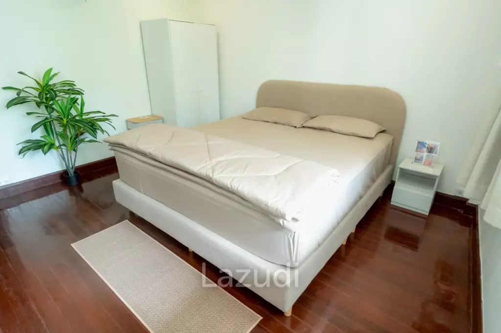 400 sqm Pool House 4 Bedroom in Ekkamai 12