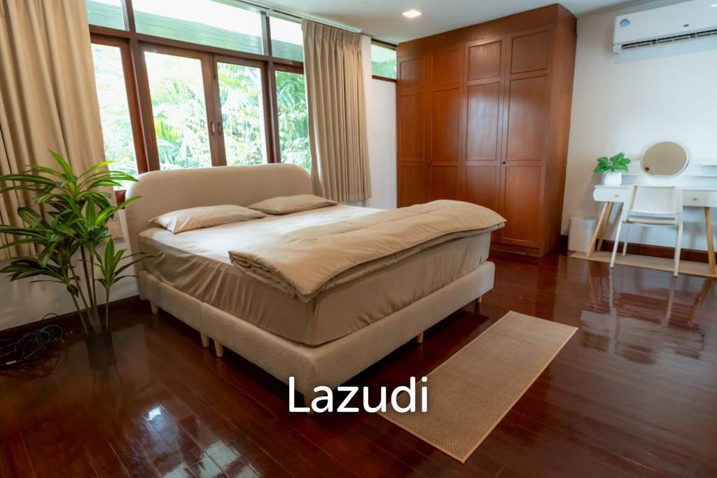400 sqm Pool House 4 Bedroom in Ekkamai 12