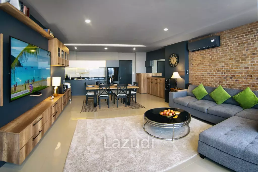 Foreign Freehold 2-Bedroom Condo for Sale near Nai Harn Beach