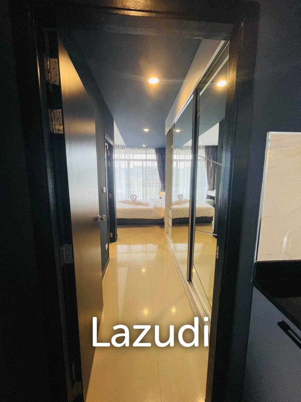 Foreign Freehold 2-Bedroom Condo for Sale near Nai Harn Beach