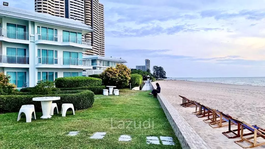 32 sqm Seaside City Condo 1-Bed on 7th Floor in Cha-Am