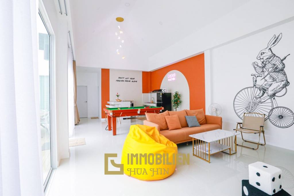 privater Pool / 150 qm Wohnfläche / voll möbliert