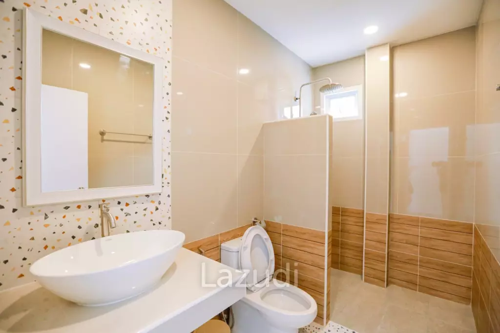 150 sqm Modern 3-Bed Pool Villa in Soi Hua Hin 112 Thap Tai, Hua Hin