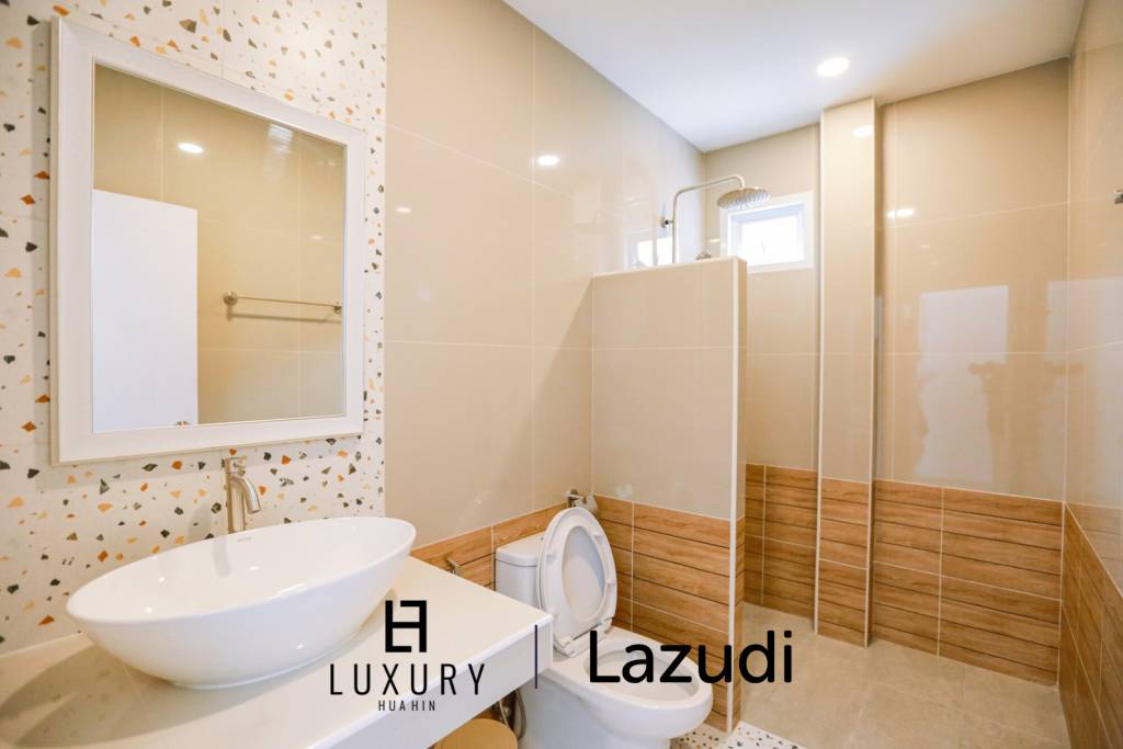 240 Kvm 3 Seng 3 Bad Villa for Salg