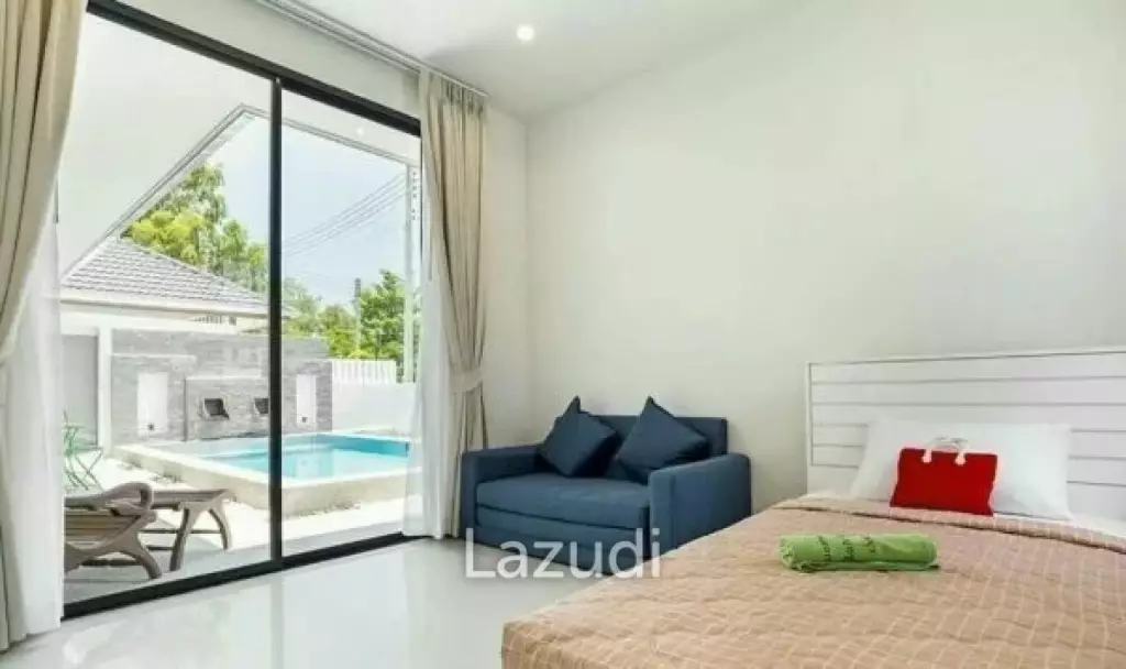 Pet-Friendly 3-Bedroom Pool Villa Mil Pool Villas Soi 102