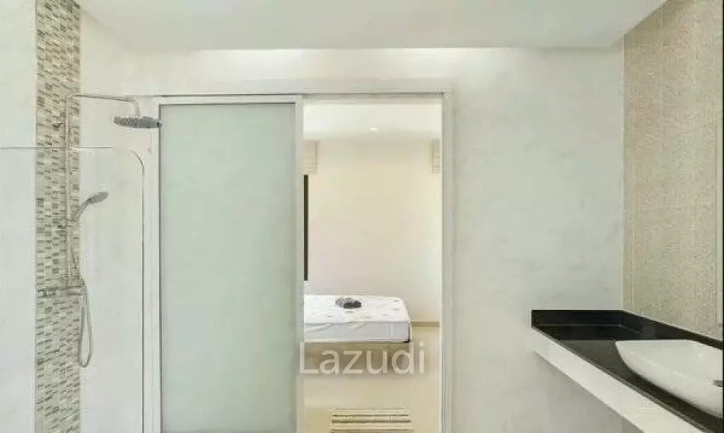 Pet-Friendly 3-Bedroom Pool Villa Mil Pool Villas Soi 102