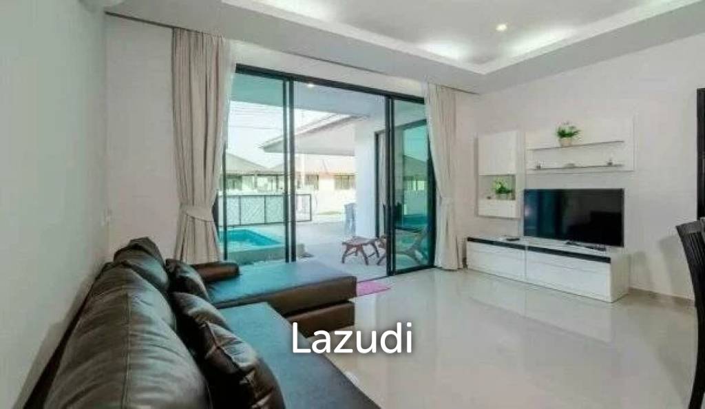 Pet-Friendly 3-Bedroom Pool Villa Mil Pool Villas Soi 102