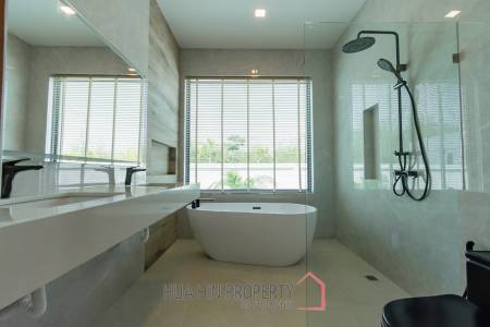 New Model pool villa Salween Forest Garden Hua Hin