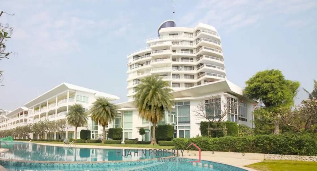 Beachfront | Sea view | Prime location