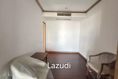 1 bed 1 bath condo 88 sqm. Baan Chao Praya for sale