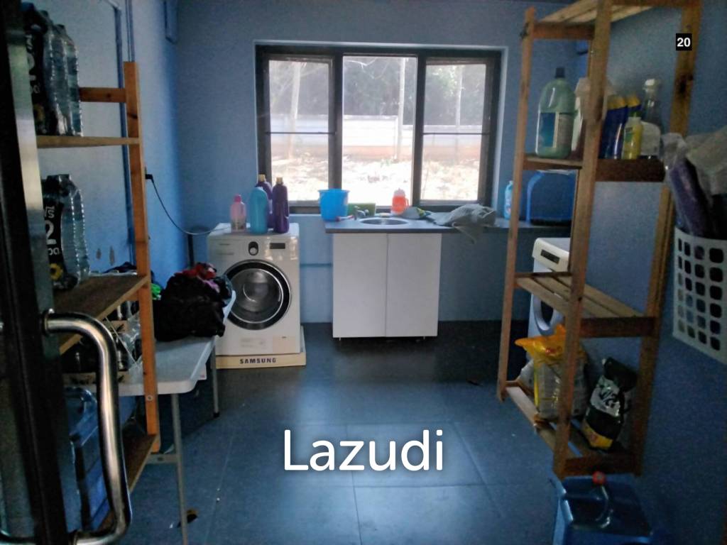 2 Storey house at Samroiyot with 2 Rai land