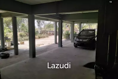 2 Storey house at Samroiyot with 2 Rai land