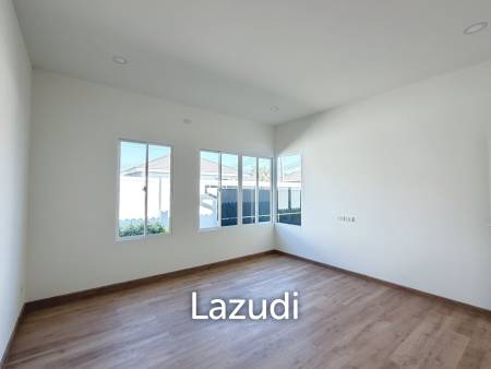 Elegant 1 Story house with private swimming pool in Hin Lek Fai