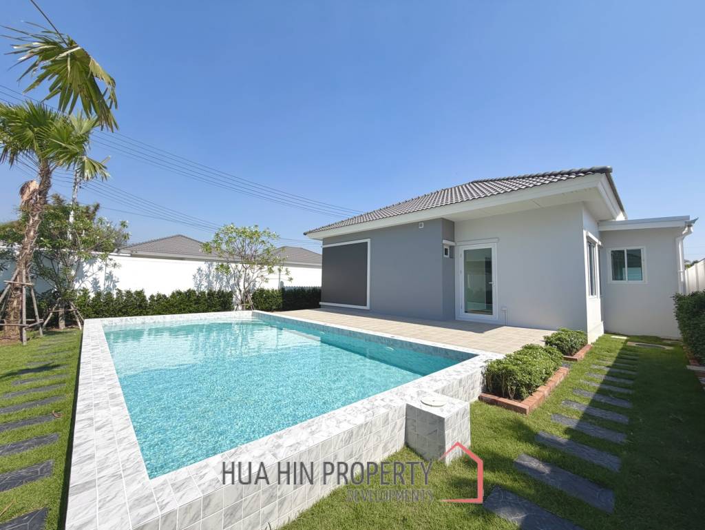 Elegant 1 Story house with private swimming pool in Hin Lek Fai