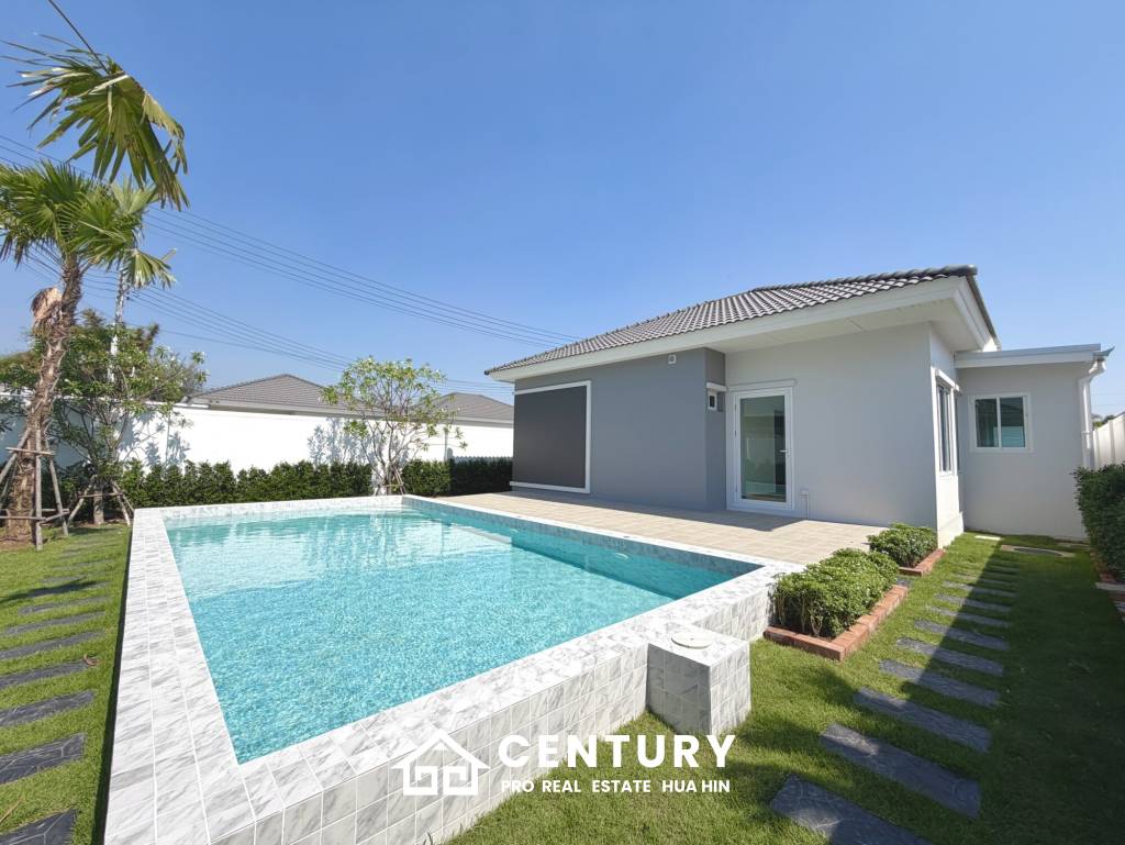 Elegant 1 Story house with private swimming pool in Hin Lek Fai