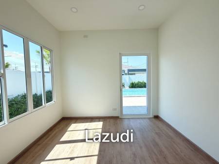 Elegant 1 Story house with private swimming pool in Hin Lek Fai