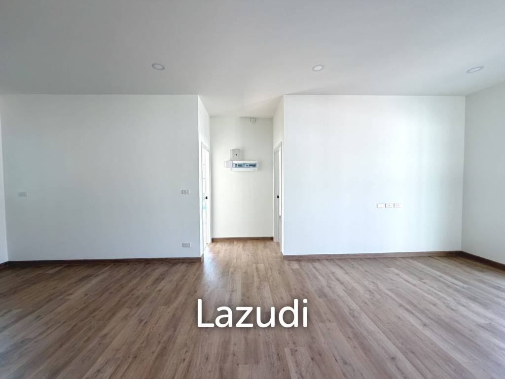 Elegant 1 Story house with private swimming pool in Hin Lek Fai