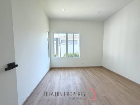 Elegant 1 Story house with private swimming pool in Hin Lek Fai