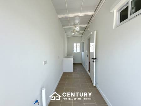 Elegant 1 Story house with private swimming pool in Hin Lek Fai