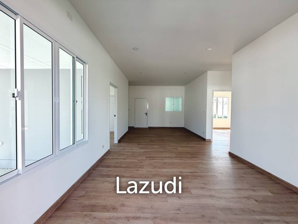 Elegant 1 Story house with private swimming pool in Hin Lek Fai