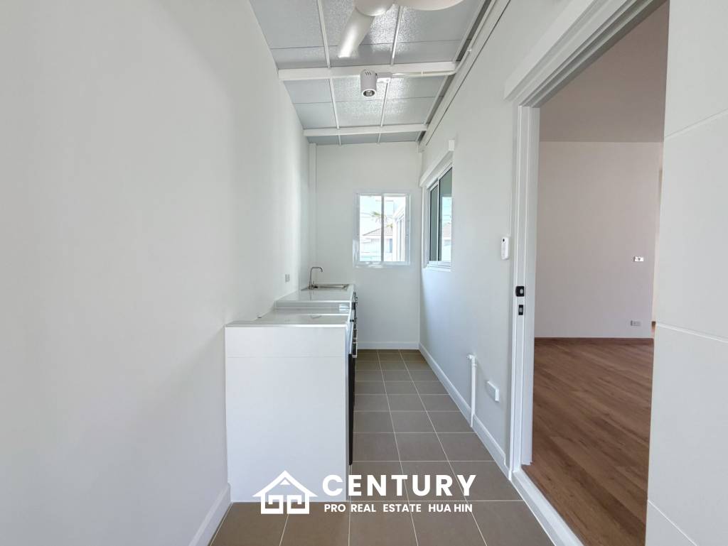 Elegant 1 Story house with private swimming pool in Hin Lek Fai