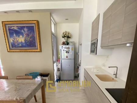 Жилая площадь 110 кв.м / полностью меблировано / балкон