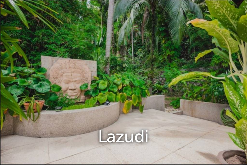 3-Bedroom Hillside Pool Villa within Walking Distance to Surin Beach