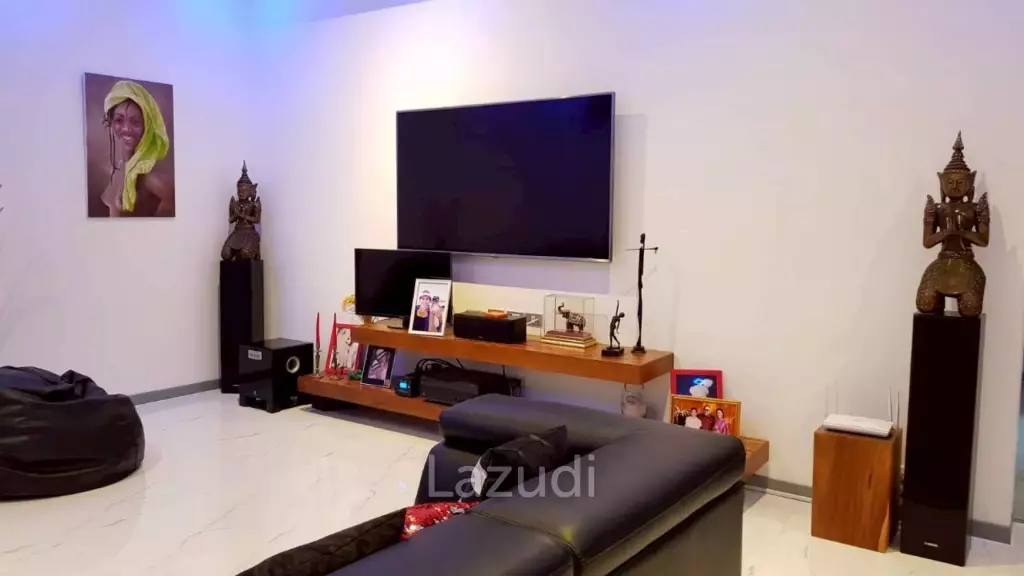 4 Bedroom 5 Bathroom 600 SQ.M. EI Grande